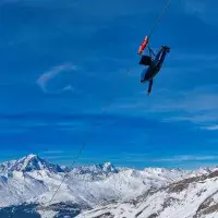 Tyrolienne avec vue panoramique sur les Alpes aux Arcs