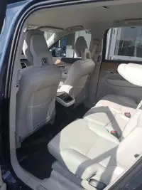 Véhicule premium Alaska Taxi