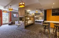 Base Camp Lodge
