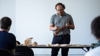 "Les secrets de fabrication d’un violon et son archet" : Conférence-atelier par Charles Coquet, luthier et Yannick Le Canu, archetier_Bourg-Saint-Maurice