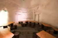 Salle intérieure igloo