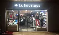 Facade-exterieure-Entry-e-principal-Tajimah-Skishop-2018-1507738384-.jpeg