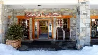 Entrée magasin Saveurs des Cimes