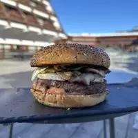 Burger "Le chèvre miel"