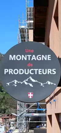 Une montagne de producteurs