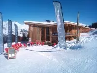 terrasse du restaurant L'Aiguille Grive Chalets Hôtel