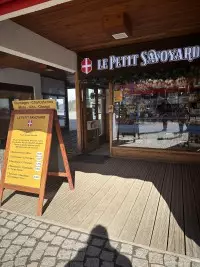 Accès rapide entrée de la station depuis la gare routière