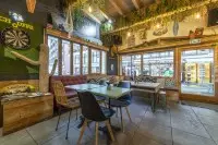 GOOFY CAFE_1800