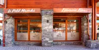 façade Le Petit Marché