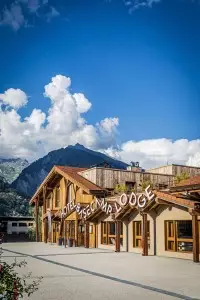 Hôtel Base Camp Lodge