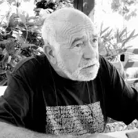 Portrait en noir et blanc de Robert Rebutato.